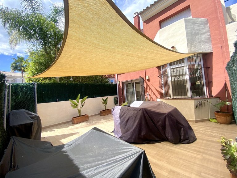 Villa for Sale in Estepona, Malaga 3