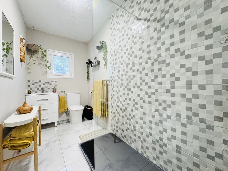 Villa for Sale in La Duquesa, Malaga 23