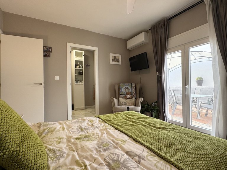 Villa for Sale in La Duquesa, Malaga 26