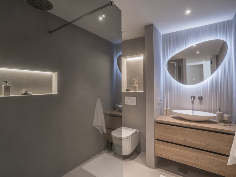 Apartment for Sale in Nueva Andalucía, Malaga 29