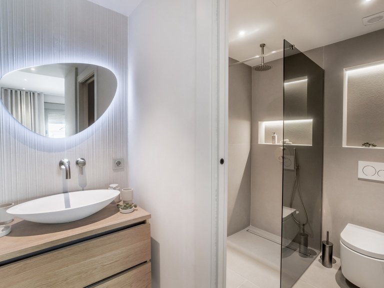 Apartment for Sale in Nueva Andalucía, Malaga 33