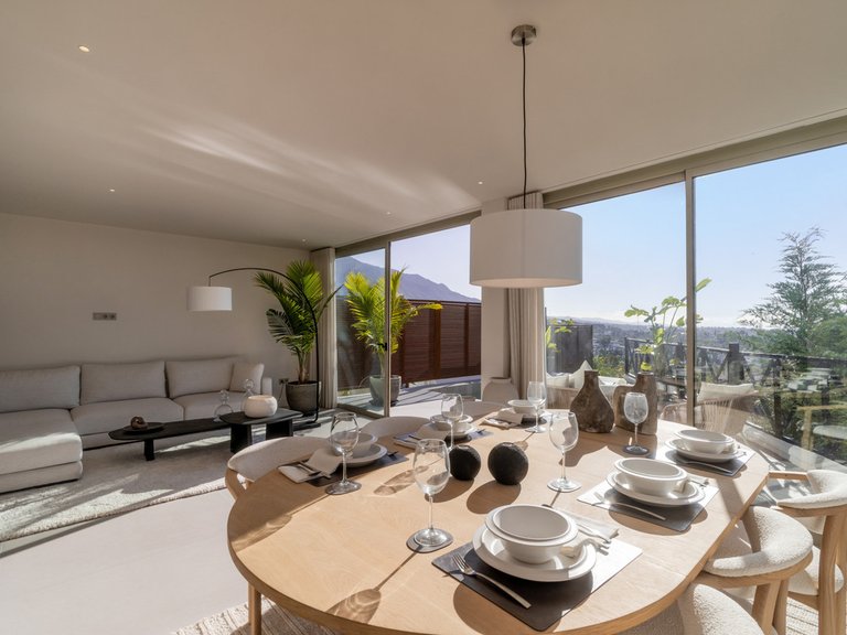 Apartment for Sale in Nueva Andalucía, Malaga 4