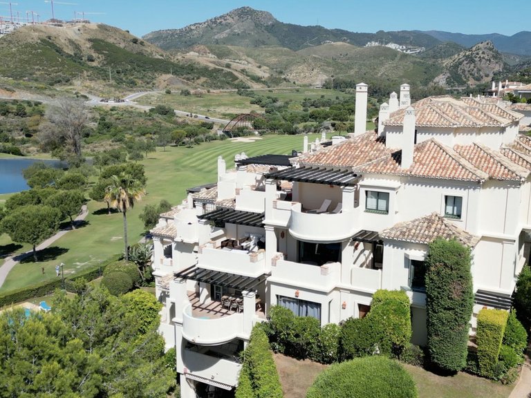 Apartment for Sale in Benahavís, Malaga 1