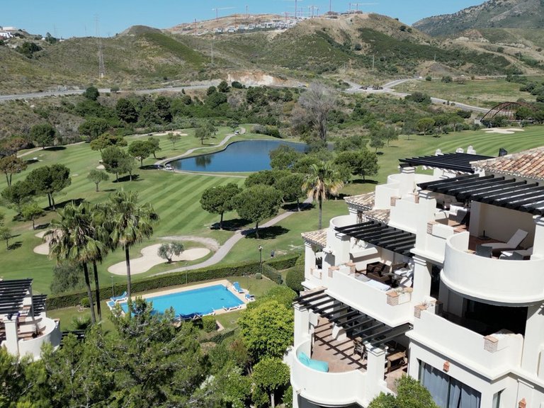 Apartment for Sale in Benahavís, Malaga 23