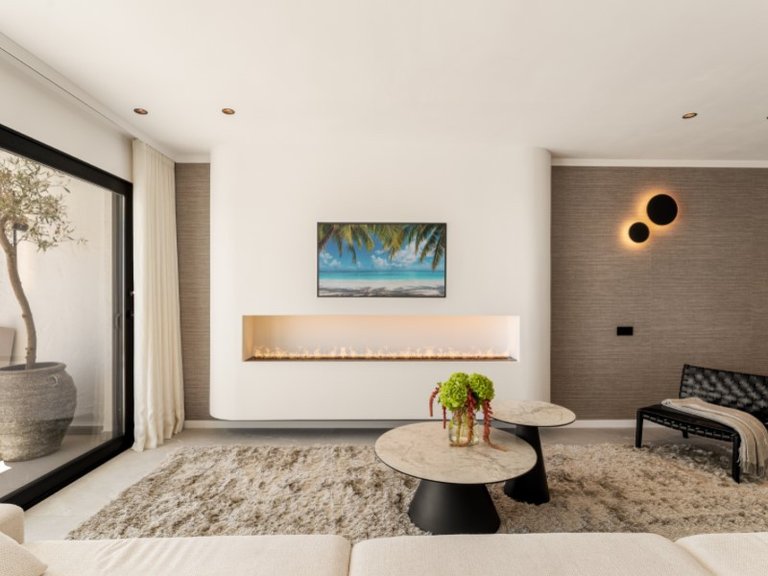 Apartment for Sale in Benahavís, Malaga 1