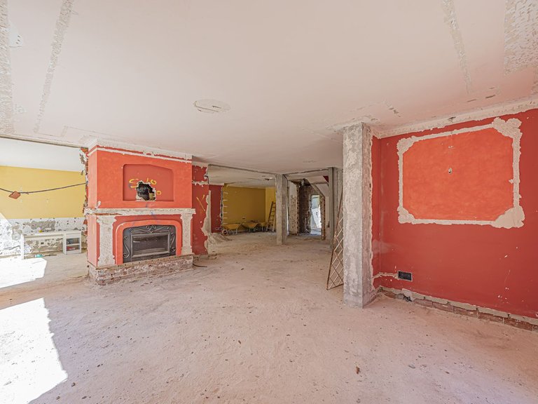 Villa for Sale in Nagüeles, Malaga 3