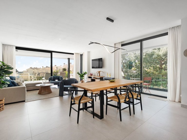Apartment for Sale in Artola, Malaga 10