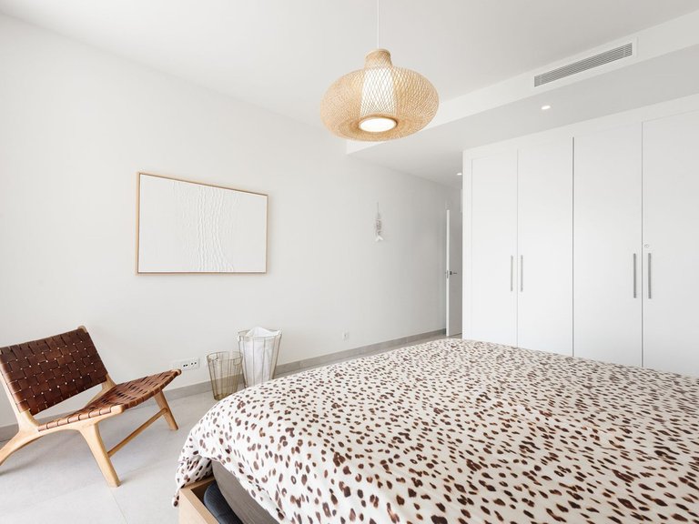 Apartment for Sale in Artola, Malaga 15
