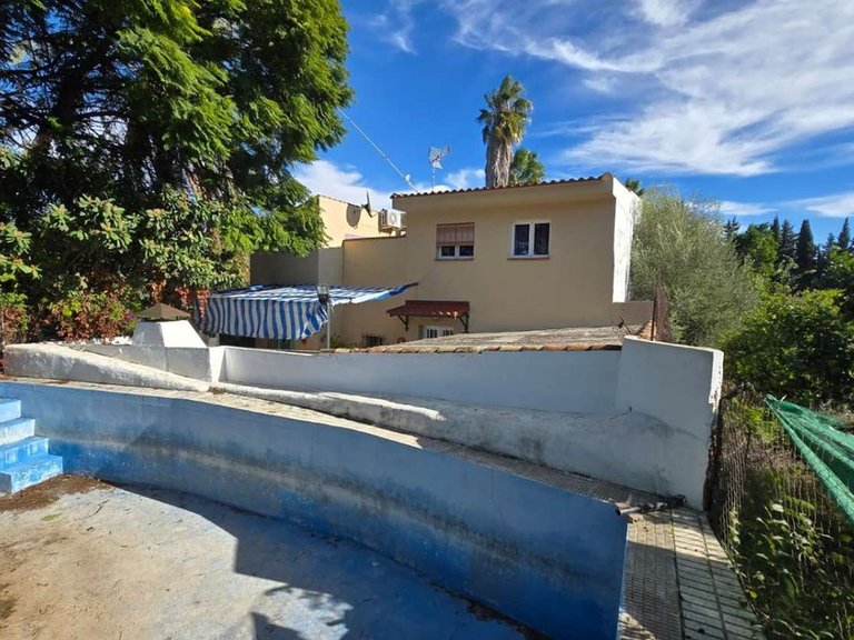 Villa for Sale in Alhaurín De La Torre, Malaga 32