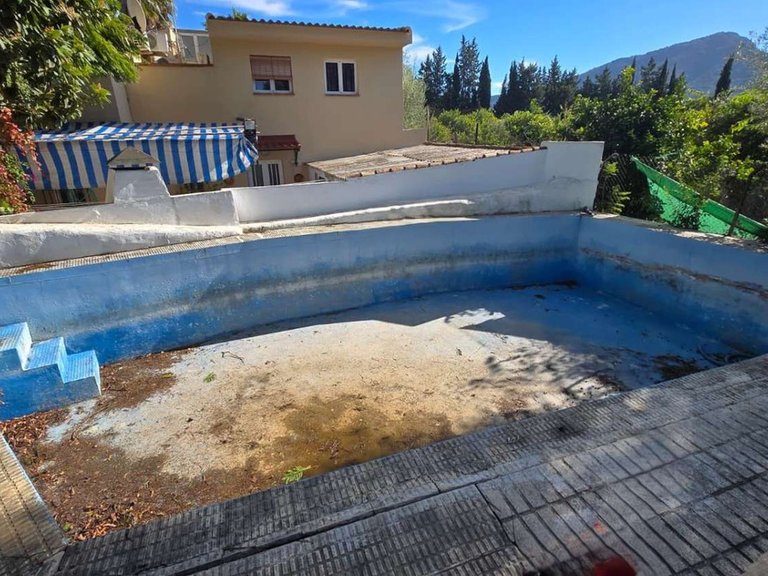 Villa for Sale in Alhaurín De La Torre, Malaga 33