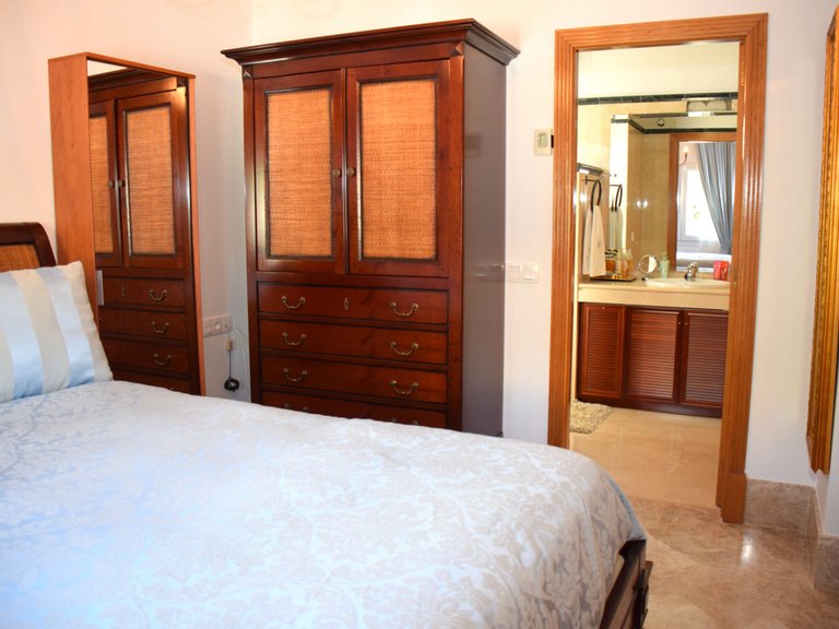 Villa for Sale in Santa Clara, Malaga 15