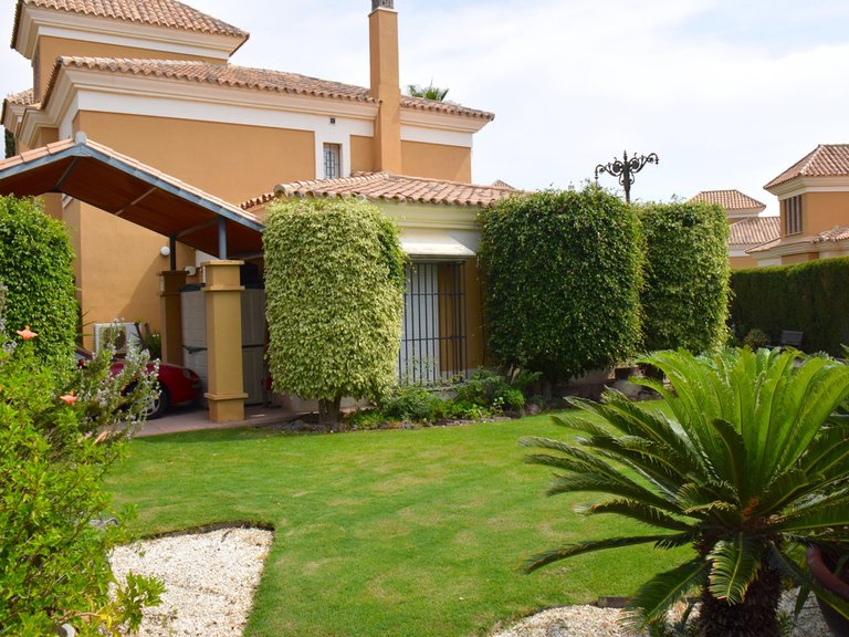 Villa for Sale in Santa Clara, Malaga 3