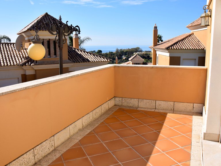 Villa for Sale in Santa Clara, Malaga 5