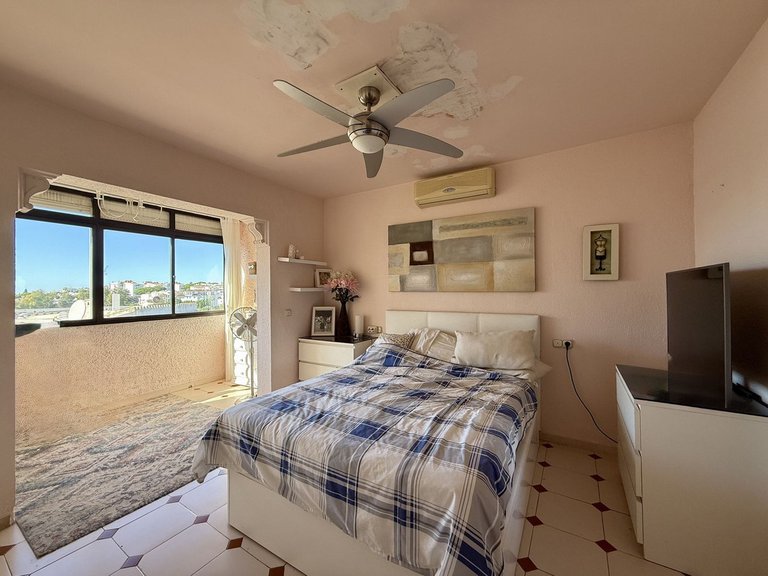 Villa for Sale in Calypso, Malaga 19