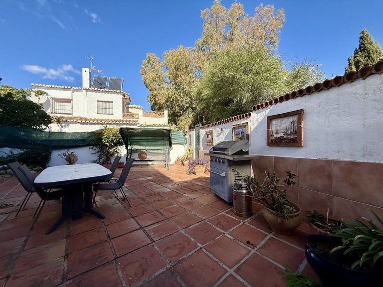 Villa for Sale in Calypso, Malaga 4