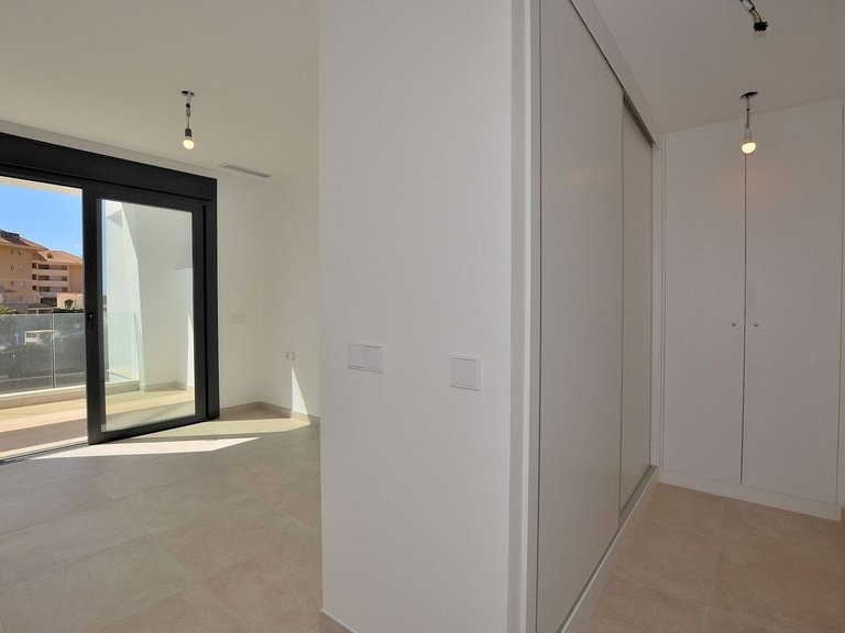 Apartment for Sale in Higueron, Malaga 21