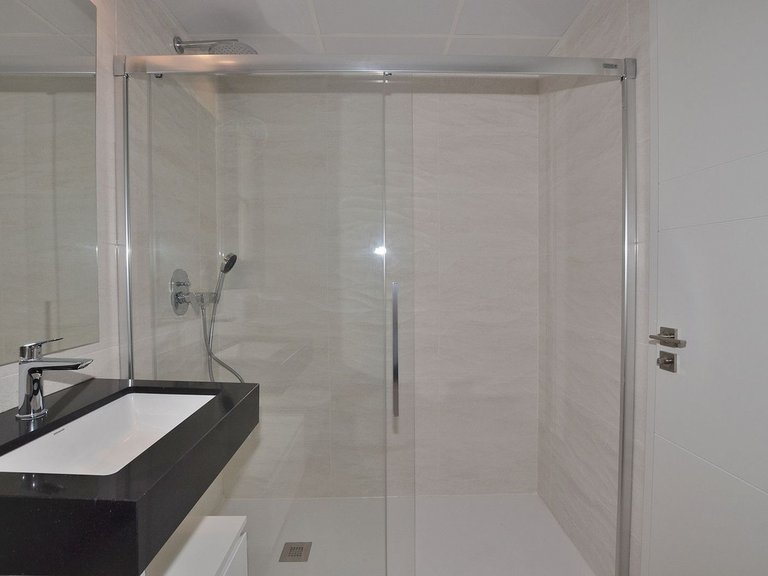 Apartment for Sale in Higueron, Malaga 28