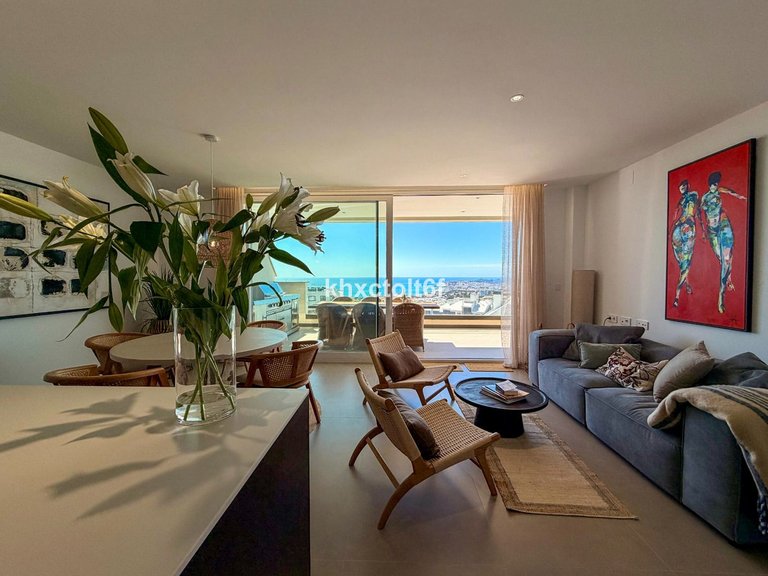 Apartment for Sale in Higueron, Malaga 1