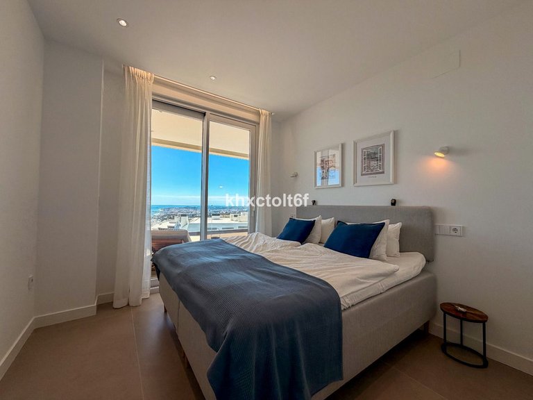 Apartment for Sale in Higueron, Malaga 11