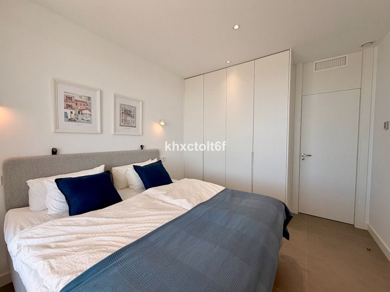 Apartment for Sale in Higueron, Malaga 12