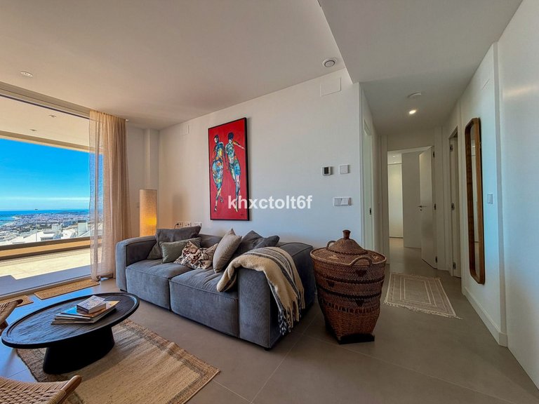 Apartment for Sale in Higueron, Malaga 16