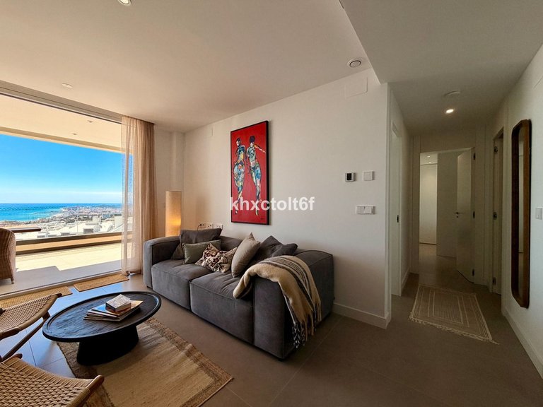 Apartment for Sale in Higueron, Malaga 18