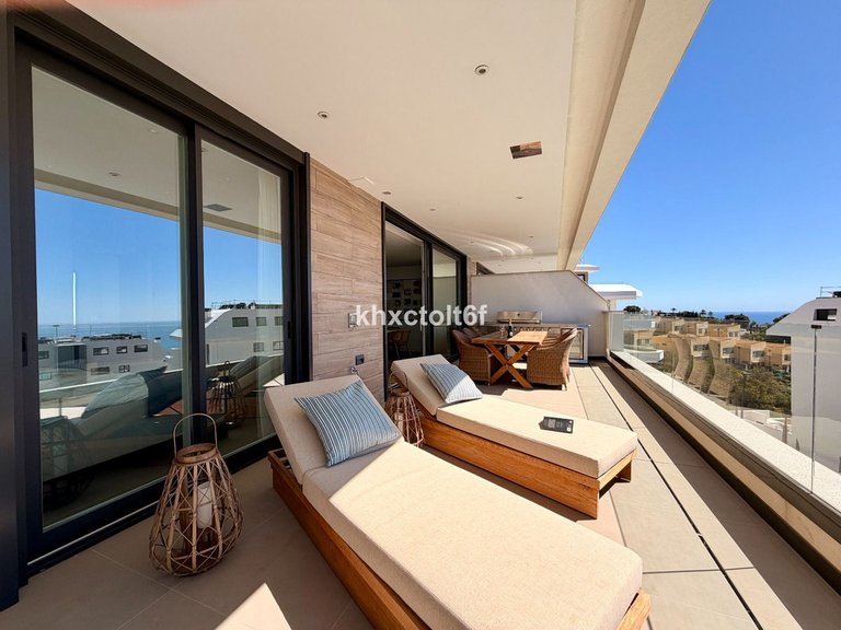 Apartment for Sale in Higueron, Malaga 29