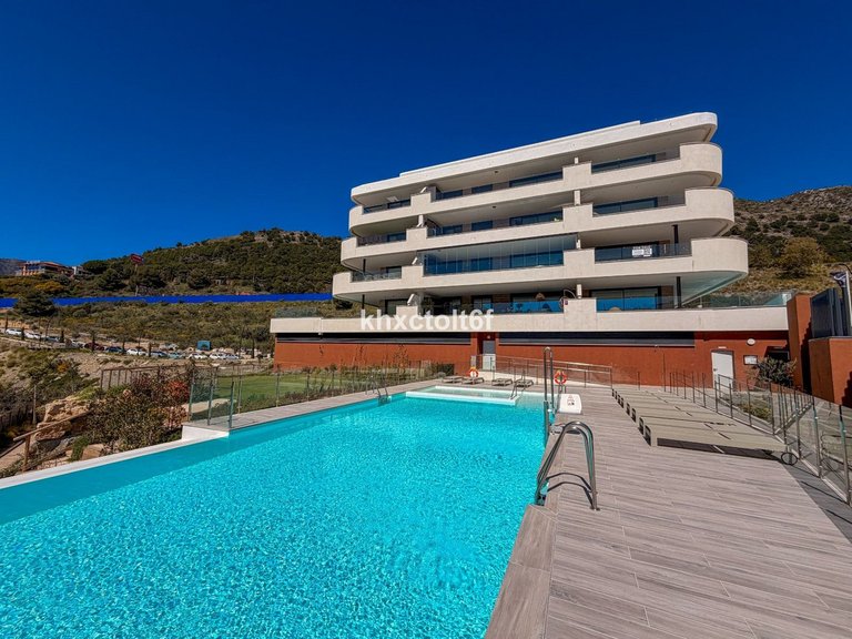Apartment for Sale in Higueron, Malaga 32