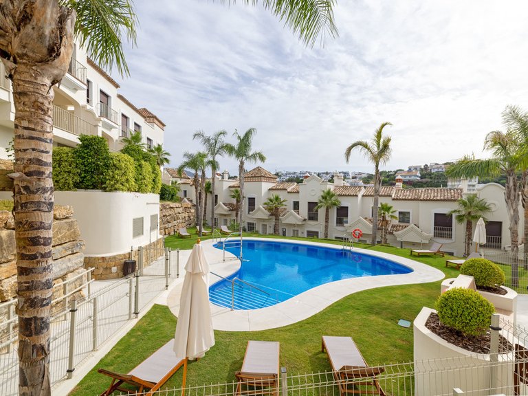 Town House for Sale in Valle Romano, Malaga 1