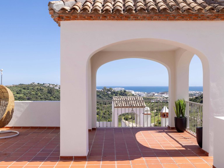 Town House for Sale in Valle Romano, Malaga 10