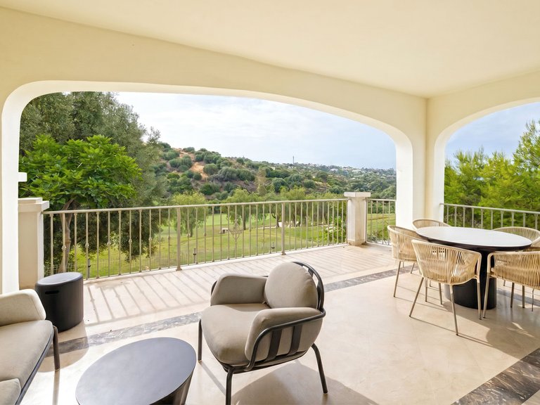 Town House for Sale in Valle Romano, Malaga 9