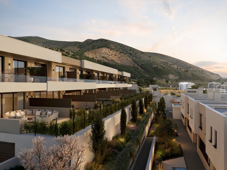 Town House for Sale in Fuengirola, Malaga 9