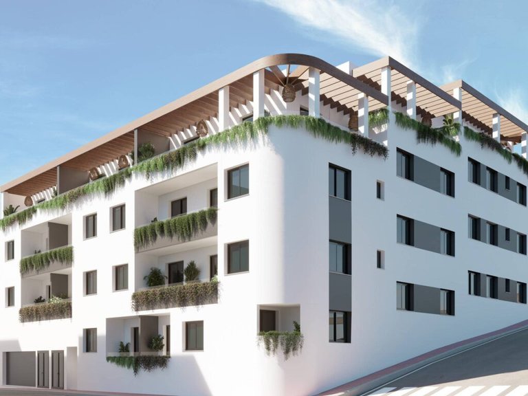 Apartment for Sale in Las Lagunas, Malaga 1