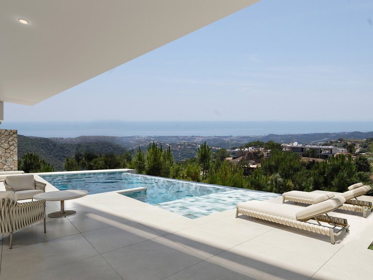 Villa for Sale in Benahavís, Malaga 6