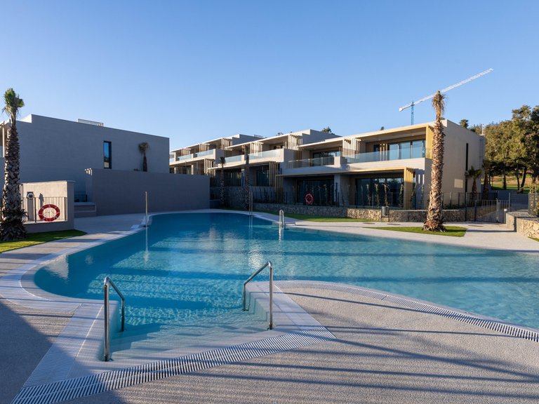 Town House for Sale in El Chaparral, Malaga 4