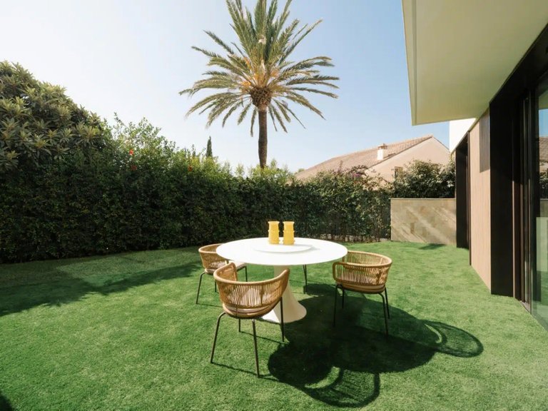 Villa for Sale in Marbella, Malaga 8