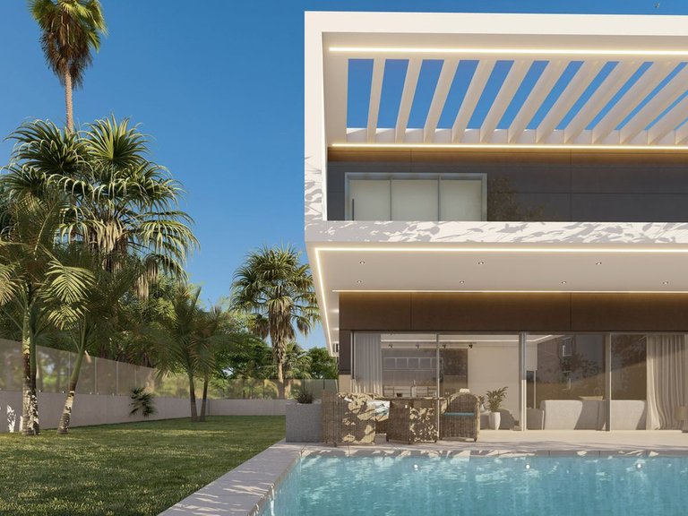 Villa for Sale in Benalmadena, Malaga 2