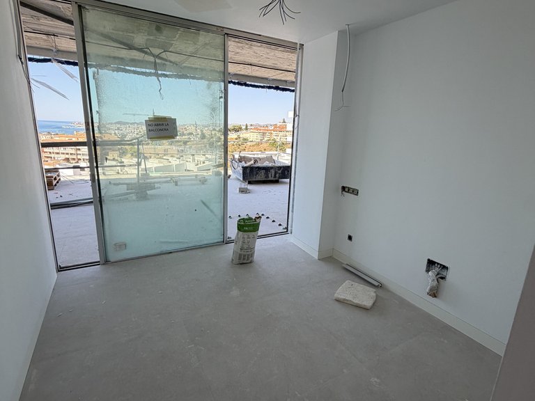 Apartment for Sale in Fuengirola, Malaga 30