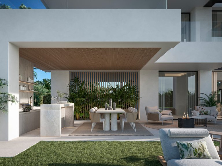 Villa for Sale in Bel Air, Malaga 2