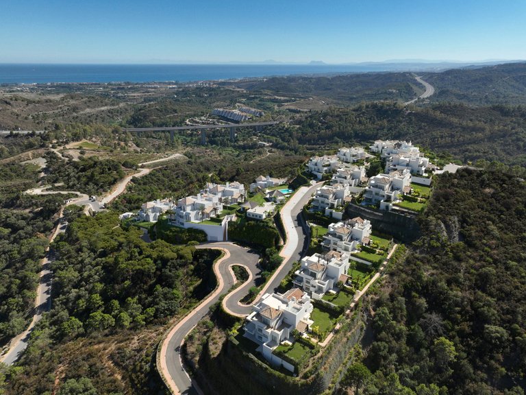 Apartment for Sale in Benahavís, Malaga 2