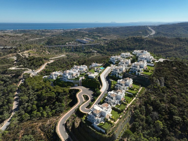 Apartment for Sale in Benahavís, Malaga 3