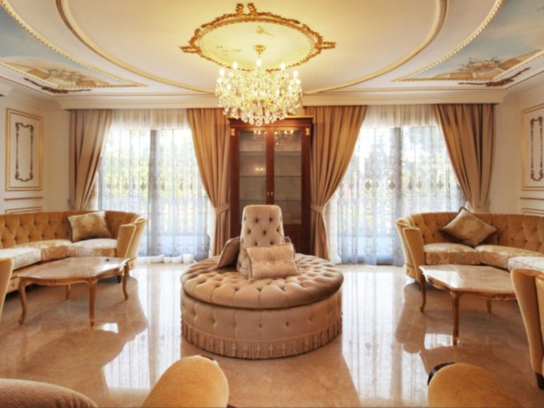 Villa for Sale in Guadalmina Baja, Malaga 3