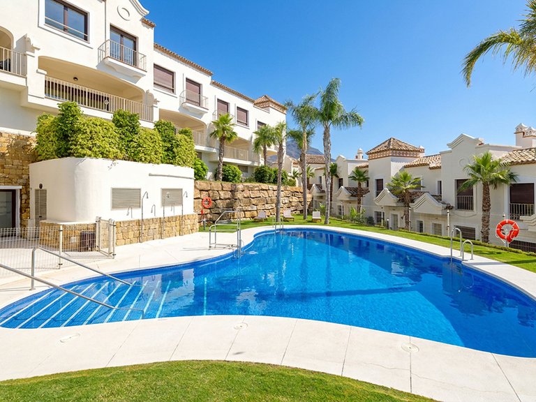 Town House for Sale in Valle Romano, Malaga 2