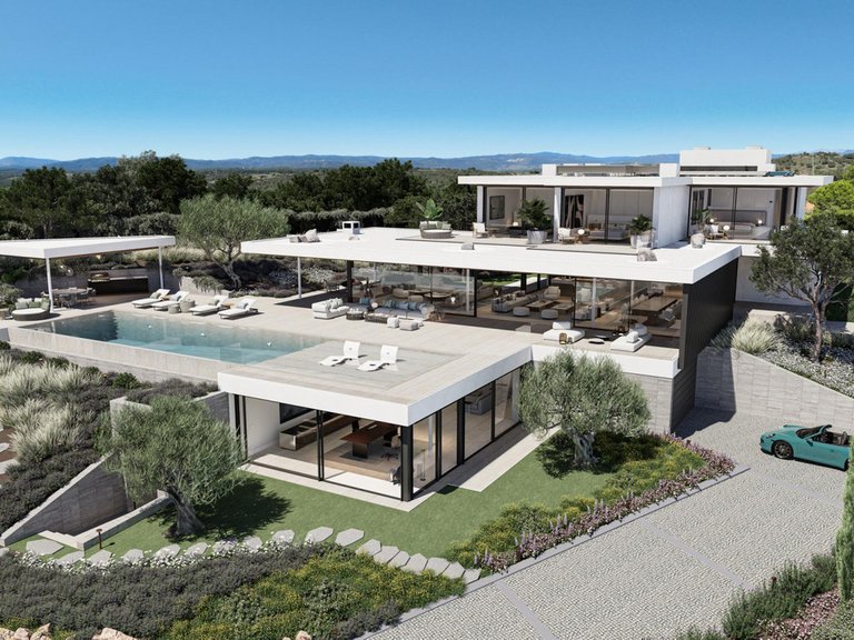 Villa for Sale in Sotogrande, Cadiz 2