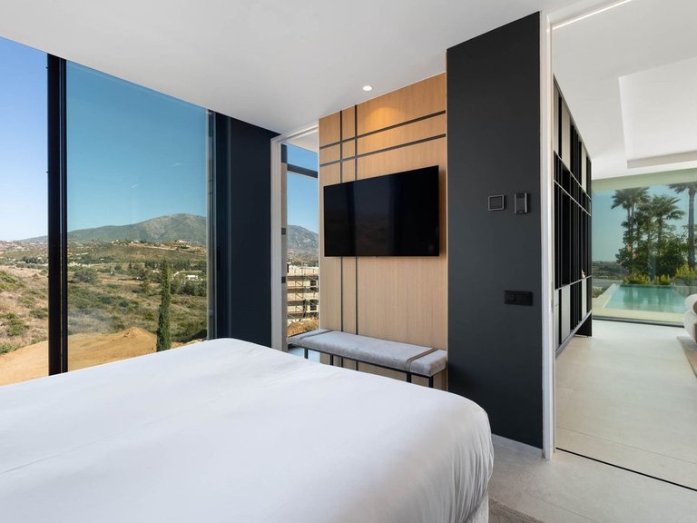 Villa for Sale in La Cala Golf, Malaga 19