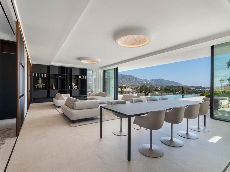Villa for Sale in La Cala Golf, Malaga 2