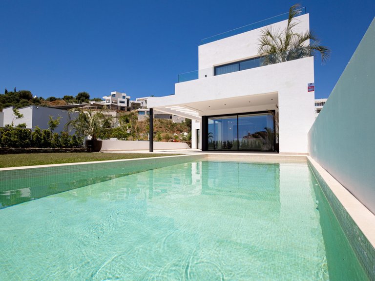 Villa for Sale in Mijas, Malaga 1