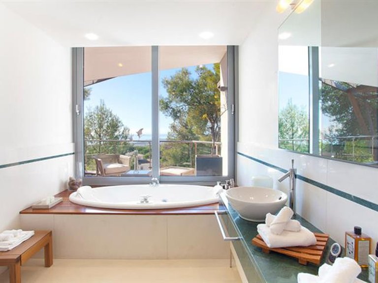 Villa for Sale in Marbella, Malaga 12
