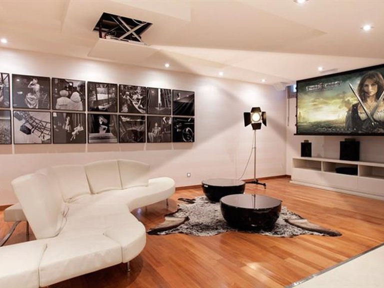 Villa for Sale in Marbella, Malaga 15
