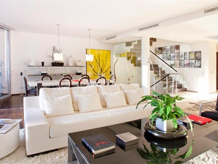 Villa for Sale in Marbella, Malaga 9